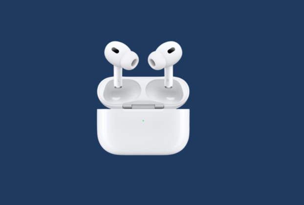 AirPods Pro 2 USB-C com estojo de carregamento aberto em review completo