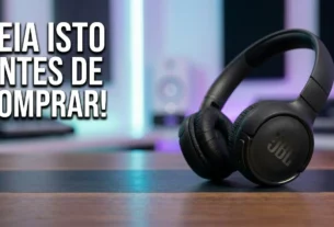 JBL Tune 520BT vale a pena - fone de ouvido Bluetooth JBL sobre mesa de madeira